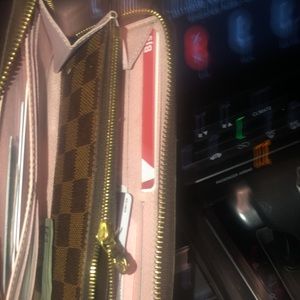 Louis Vuitton clemence wallet